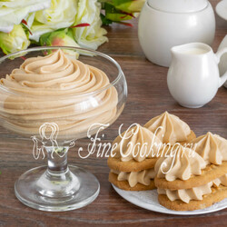 Творожный крем с вареной сгущенкой