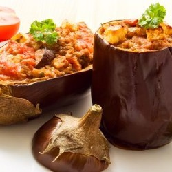 Баклажаны фаршированные: рецепты на выбор