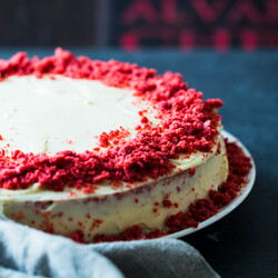 Красный бархат со сливочно-сырным кремом - рецепт с фото - FoodForLife