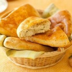 Лепешки с укропом и чесноком за 35 минут - рецепт несладкой выпечки от Простоквашино