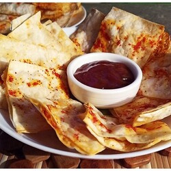 Чипсы из лаваша с сыром к пиву