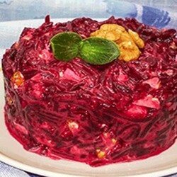 5 рецептов вкусных салатов из свеклы