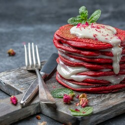 Панкейки «Красный бархат»