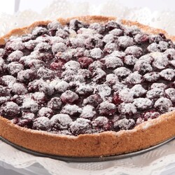 Песочный пирог с ягодами