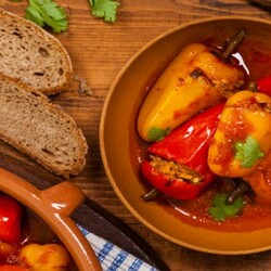 Фаршированный перец – 5 рецептов перца с мясными начинками