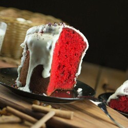 Кулич «Красный бархат»