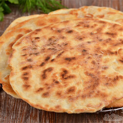 Быстрые лепешки на сметане без яиц - Совет да Еда