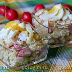 Салат из цветной капусты с редисом и яйцами. Рецепт с фото