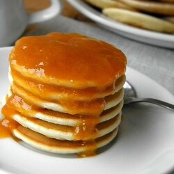 Панкейки на молоке: 8 рецептов к завтраку |