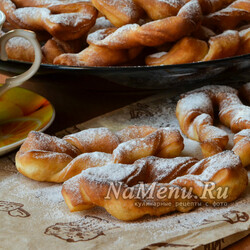 Как приготовить хворост на кефире быстро и вкусно, рецепт с фото пошагово