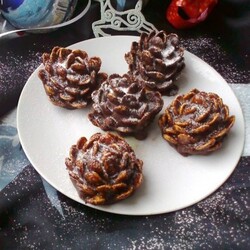 Десерт "Шишки" без выпечки - 11 пошаговых фото в рецепте