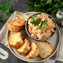 Намазка из селедки на хлеб - рецепт с фото пошагово