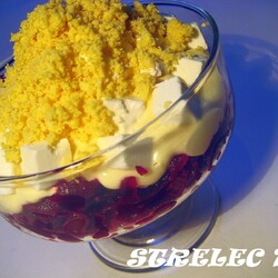 Закуска из свеклы с брынзой и яйцом.