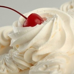 Основные крема для тортов и пирожных: 73 рецепта