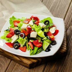 Греческий салат- классические рецепты, заготовка на зиму в банки