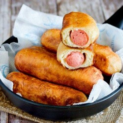 Сосиски в кляре - 12 простых и вкусных рецептов