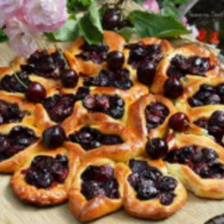 Пирог с черешней