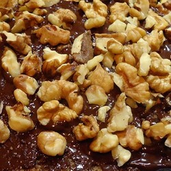 Шоколадно-ореховых тортов с фото: бисквитные торты с орехами, бананами и другими начинками