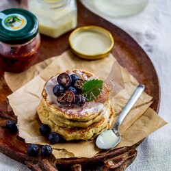 Пышные оладьи из банана и овсянки