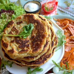 Картофельные панкейки. Ингредиенты: мука, картофель вареный, яйца куриные