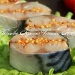 Скумбрия, соленая с чесноком