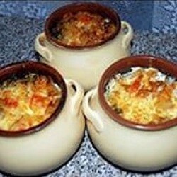 Баклажаны с брынзой в горшочке