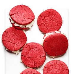 Сэндвич-печенье «Красный бархат»