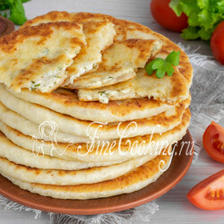 Сырные лепешки на кефире на сковороде