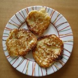 Оладьи с тертыми яблоками - рецепт приготовления от Простоквашино