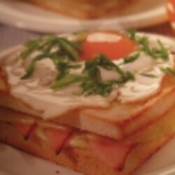 Морковные шарики с финиками и орехами