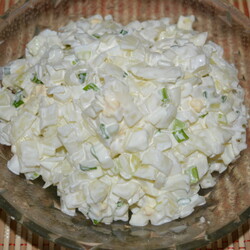 Как приготовить «Салат из репчатого лука с майонезом» - рецепт, похожие видео рецепты