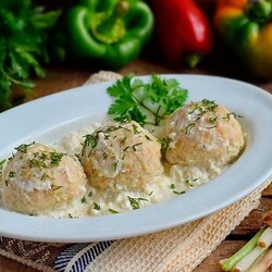 20 отличных рецептов тефтелей в сметанном соусе