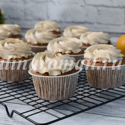 Морковные кексы