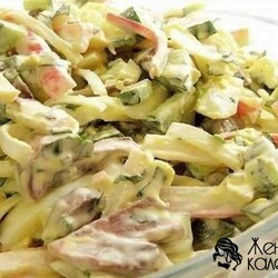 Салат из лапши быстрого приготовления с вар колбасой