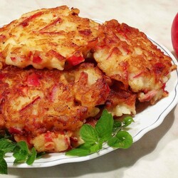 15 минут и на столе изумительный десерт - ароматные и очень нежные яблочные драники