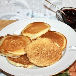 Оладьи из рисовой муки на кефире - без глютена. ПП рецепт с фото