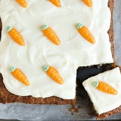 Морковный торт со сметанным, сырным и апельсиновым кремом