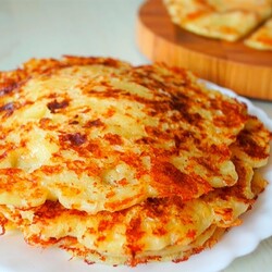 Лепешки с сыром на молоке за 10 минут: по вкусу очень напоминают хачапури-Одна Минута