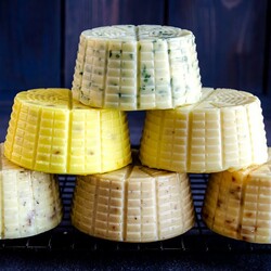 Зачем вы это покупаете? Целая головка сыра за копейки в домашних условиях - рецепт, которого больше нигде нет