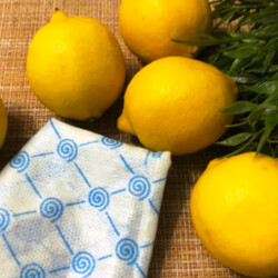 Спасибо лимонной тряпке! Теперь я стала убираться в два раза меньше и пыли больше нет