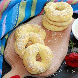 Турецкие бублики Симиты: без дрожжей, без сахара, с кунжутом. Адаптированный пп рецепт - Пошаговые фото рецепты без дрожжей, без муки, без мяса, без масла, без яиц