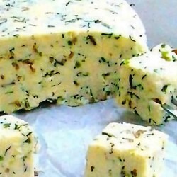 1 л кефира, 1 л молока, 6 яиц, 4 ч. л. соли: и в холодильник на ночь, с утра можно есть