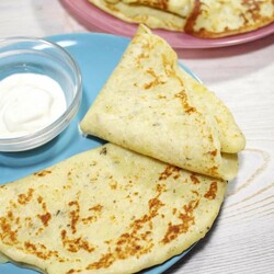 Простые картофельные лепешеки на сковороде