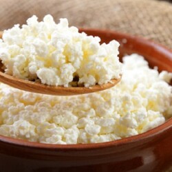 Творог в домашних условиях - рецепты из кефира, кислого и козьего молока и простокваши