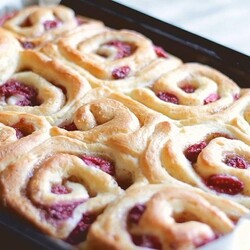 Cиннабоны с малиной/Булочки с корицой / Хвастаюсь! / Рецепты / Шеф-повар – простые и вкусные кулинарные рецепты, фото-рецепты, видео-рецепты