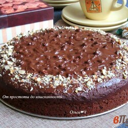 Шоколадный торт со свеклой, курагой и миндалем - пошаговый рецепт с фото