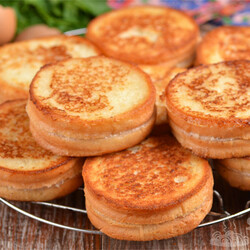 Гренки с творогом на сковороде и в духовке - Совет да Еда