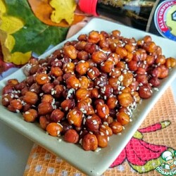 Нут под соевым соусом и кунжутом