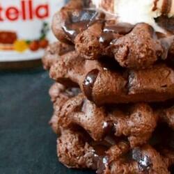 Шоколадные вафли брауни с нутеллой