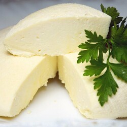 15 рецептов приготовления домашних сыров